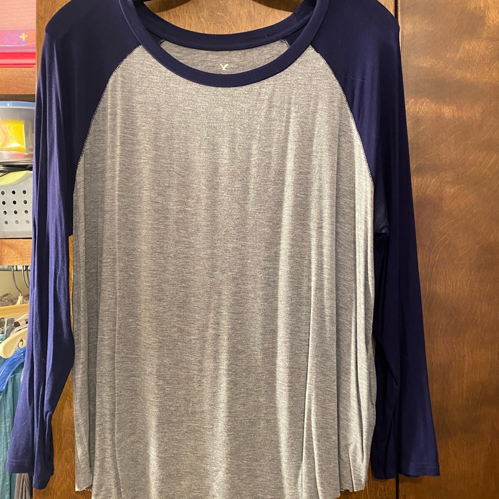 women’s top